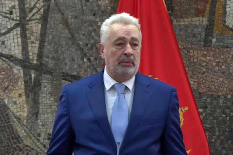 Kriza vlasti u Crnoj Gori: Stranke dobile pozive, od danas sastanci sa Krivokapićem koji ostaje premijer?