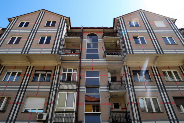 Kriva je ljubav: Kako je jedna stara siva zgrada u Vranju dobila "Barberi" desen i postala atrakcija