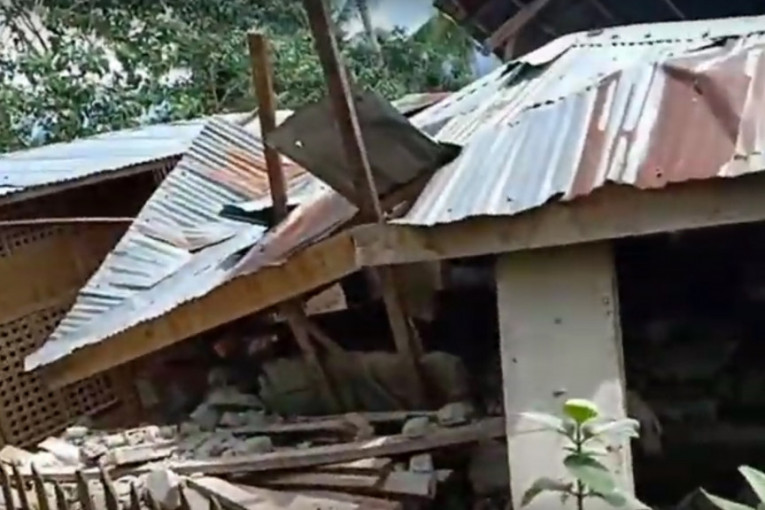 Snažan zemljotres na Filipinima: Ne zna se ima li žrtava! (VIDEO)