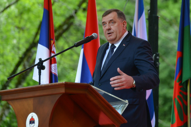 Dodik negirao održavanje NATO vežbe: Ponosan sam što će srpska vojska doći na Manjaču!