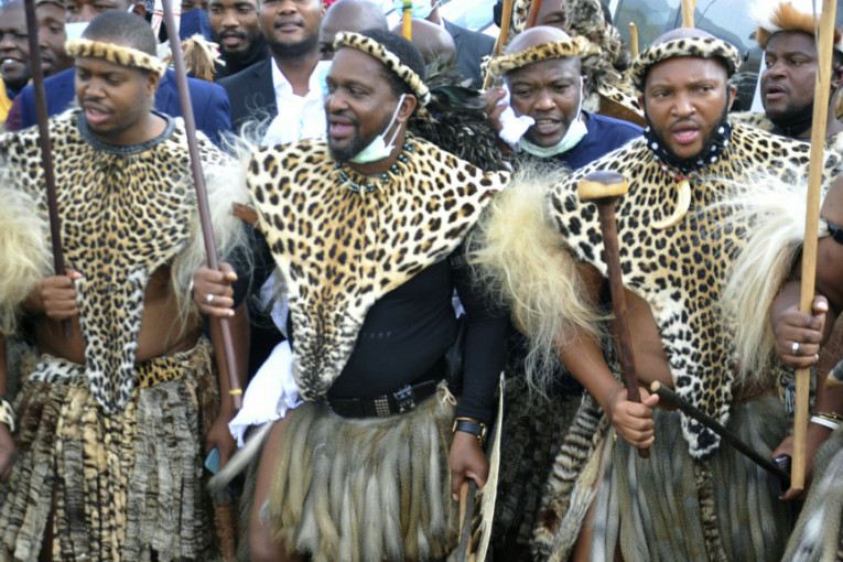 Pleme Zulu dobilo novog kralja: Kraljičin testament izazvao buru u vladajućoj porodici