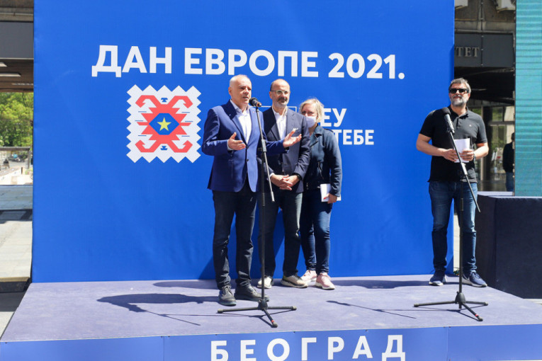 "EU Karavan" u centru Beograda: "Značajan partner sa kojim radimo velike projekte"