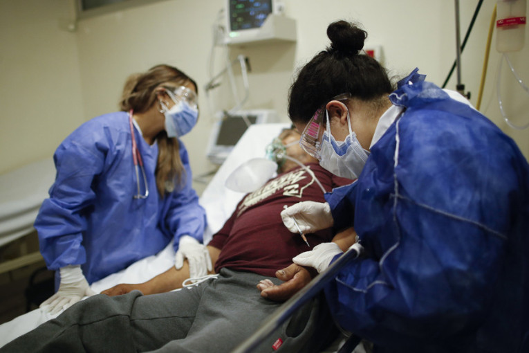 Vodeći balkanski imunolog najavio kraj pandemije: Pojasnio kada će se građani na ovim prostorima osloboditi korone!
