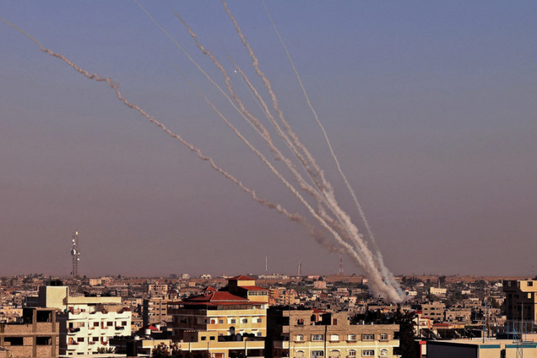 Izrael saopštio: Iz Gaze ispaljeno 3.100 projektila, oborili smo 1.210