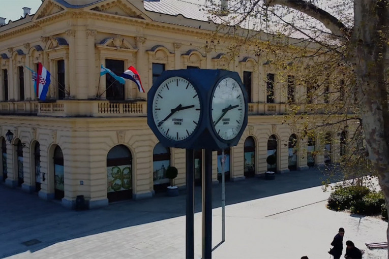 "Srcem kroz Vukovar": Srbi čuvaju tradiciju i veru! Rane na fasadama zarasle, ali u dušama nisu (VIDEO)