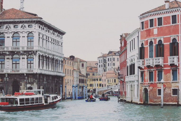 Zašto će Venecija postati prvi grad koji naplaćuje ulaz?