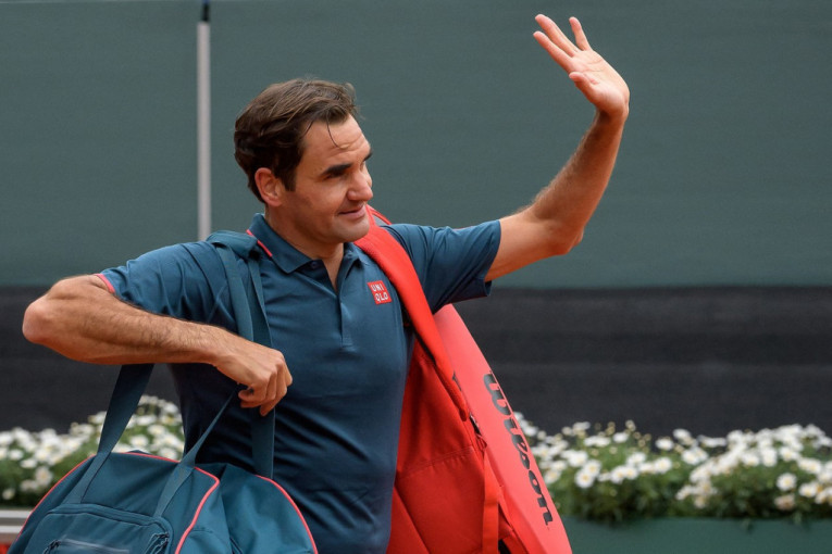 Federer posle 712 dana zaigrao na šljaci: Rodžer izgubio od Anduhara