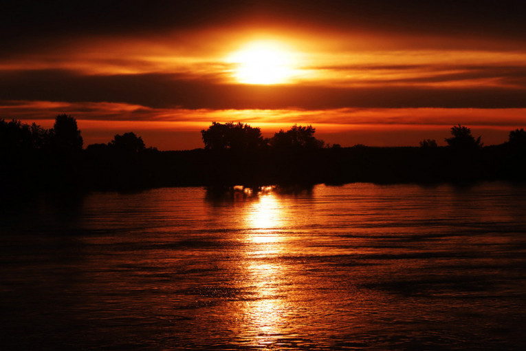 Foto-priča: Izlazak sunca na Dunavu
