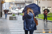 FOTO VEST Danas nam smeta kiša, a fotografija jednog Beograđanina pokazuje da "uvek može gore"