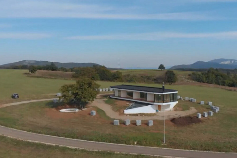 Revolucija u gradnji! U Srbiji je nikla prva kuća od konoplje: Čuva zdravlje i štedi novac (VIDEO)