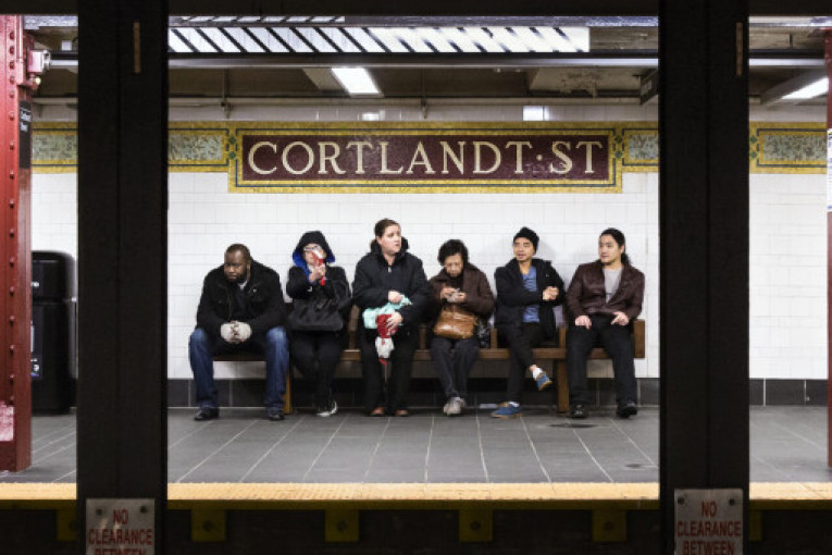 Jedinstveno podzemlje Njujorka: Kroz voajerizam i fotografiju odražava se otuđenost i usamljenost