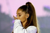Ariana Grande ponovo meta progonitelja: Posesivni fan napravio pravu dramu ispred njene kuće!