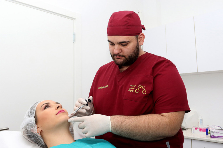 Ispovest žrtve lažnog hirurga Save Kneževića: Dve godine uklanjam ožiljke koje mi je napravio