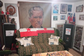Mini-muzej Jugoslavije: Milan čuva uspomenu na državu u kojoj nije bio ni rođen