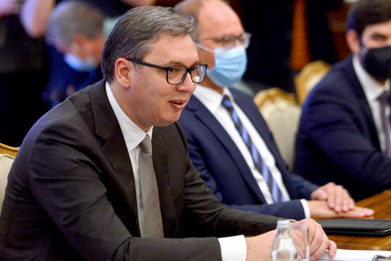 Vučić sa delegacijom kompanije "Bizerba":  Veliki dan za Valjevo, dolaze drastične promene (FOTO)