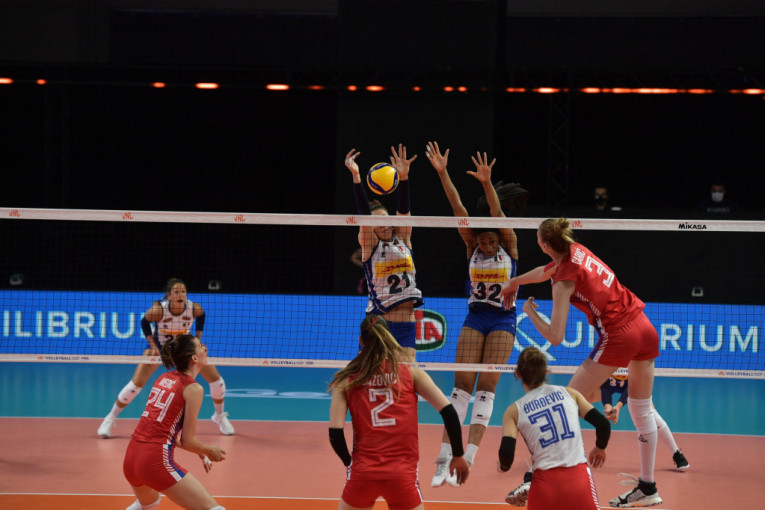 Ženska odbojka ne mora da brine za budućnost: Srbija srušila i Italiju