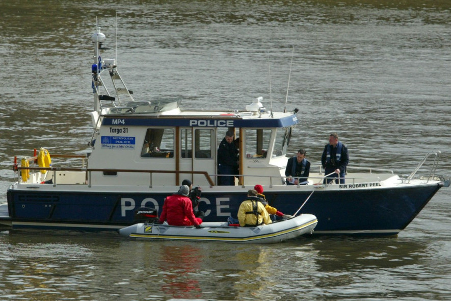 Telo locirano sonarom: Pronađen mladić u jezeru, pokušao da ga prepliva