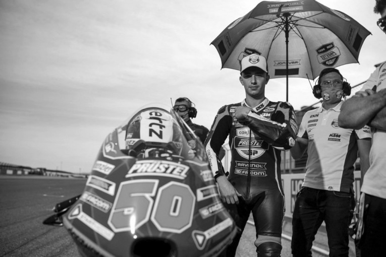 MotoGP zavijen u crno: Mladi Švajcarac Džejson Dupaskije podlegao povredama
