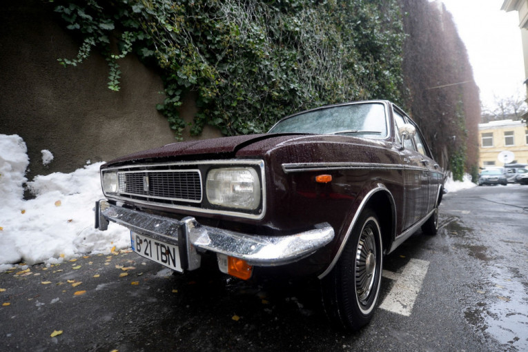 Automobil rumunskog diktatora Čaušeskua prodat za 115.000 dolara