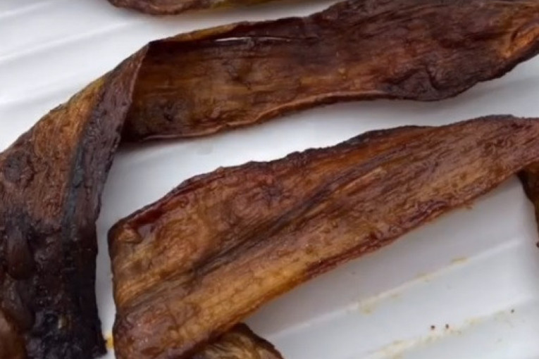 Novi hit recept na internetu je veganska „slanina“ od kore banane. Da li biste je isprobali?