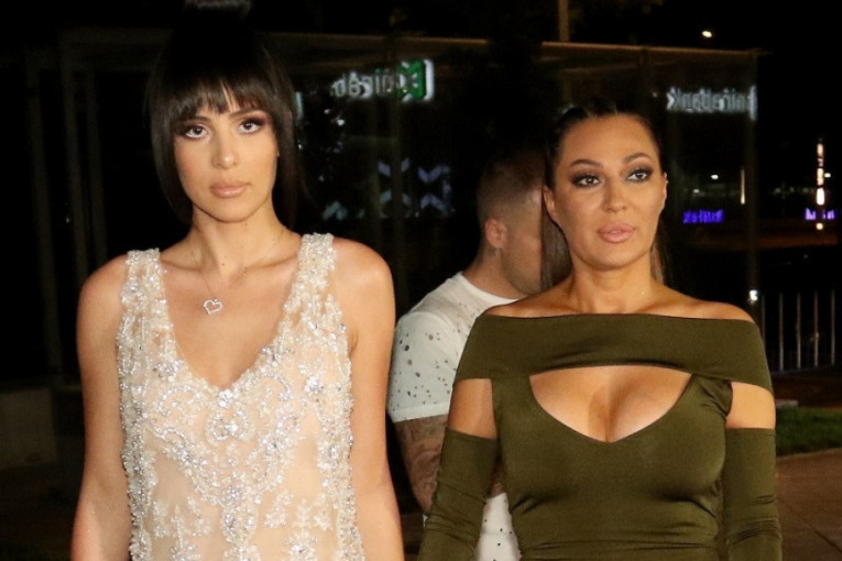 Svet mi se srušio kada su mami stavili nanogvicu! Anastasija prvi put govorila o Cecinom pritvoru