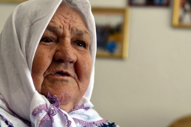 Tri dana posle rušenja crkve: Fata Orlović završila u bolnici