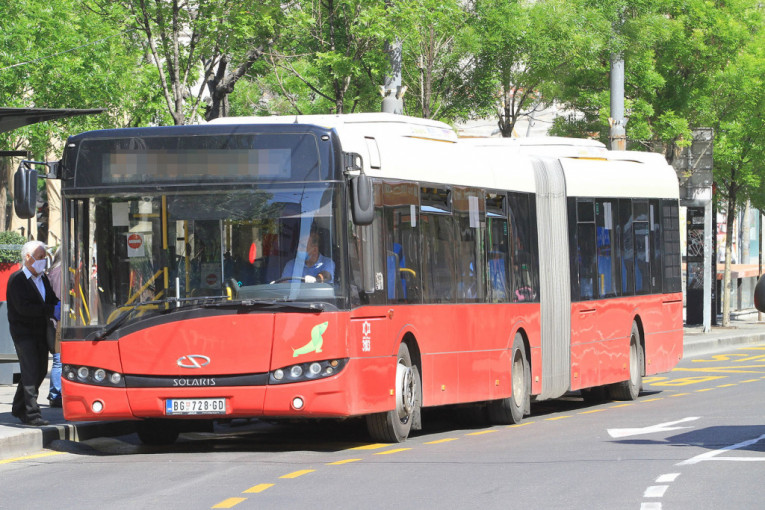 Novine u gradskom prevozu: Autobus neće moći da krene dok sva vrata ne budu zatvorena