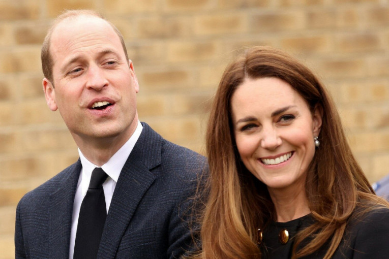 Kejt Midlton i princ Vilijam podelili novu porodičnu fotografiju: Praznična čestitka nastala na tajnoj lokaciji
