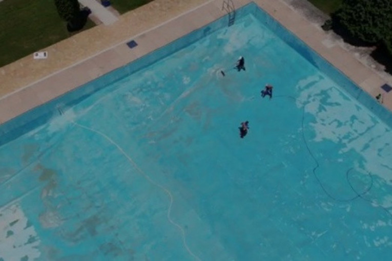 Leto je stiglo: Napunjen bazen u Čačku, sezona kupanja počinje 18. juna