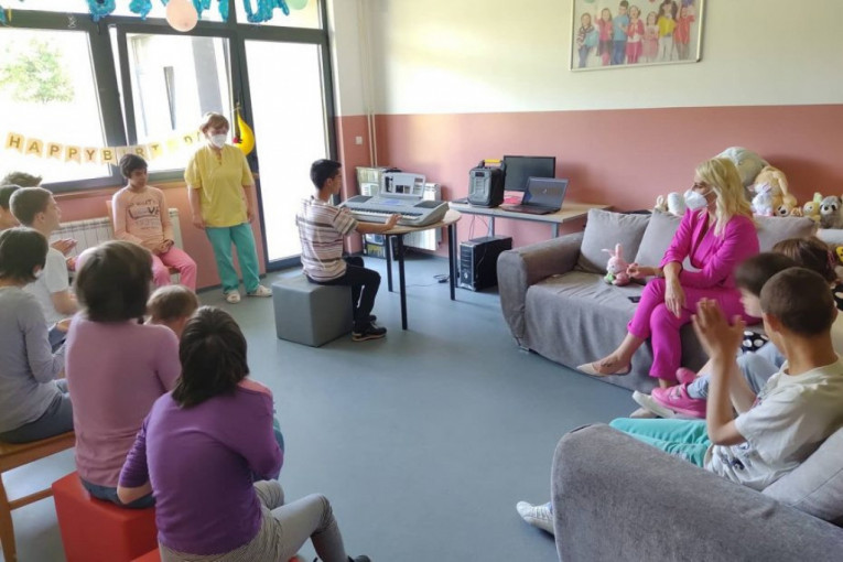 Terapija uz pomoć muzike: Ustanova za decu "Sremčica" obeležila dan rođenja Roberta Šumana