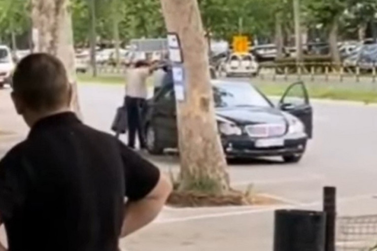 Nišlije u šoku: Čovek usred bela dana ukrao kantu za smeće sa trotoara! Snimljen na delu (VIDEO)