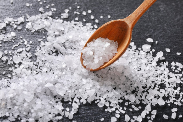 Šta se dešava u našem telu ako ne unosimo dovoljno soli?