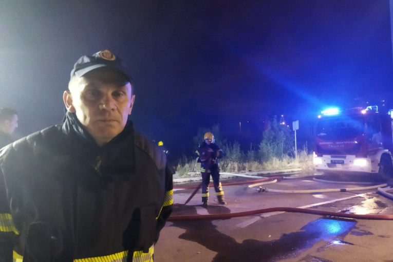 Komandant vatrogasne brigade nakon požara na Novom Beogradu: Ne znamo šta je uzrok eksplozija