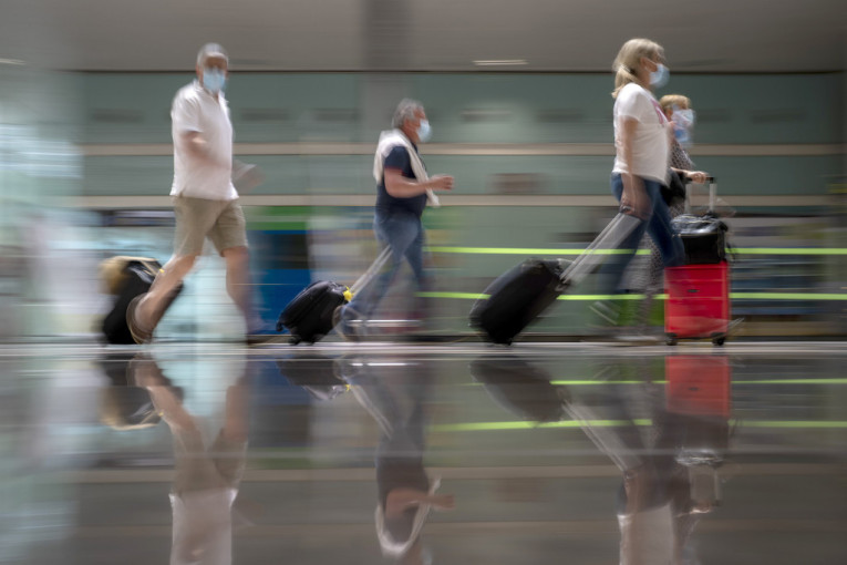 Na hrvatskim aerodromima 544 odsto više putnika nego u 2020.