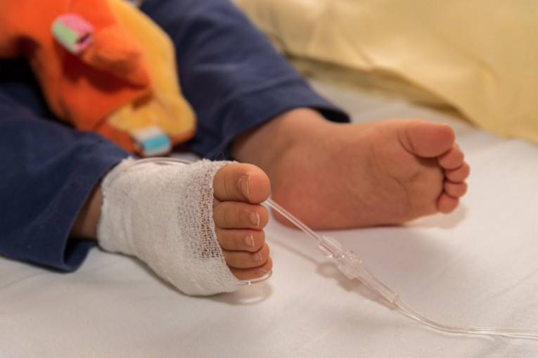 Povređenoj deci u požaru na Čukarici obavljena transplatacija: Nedeljama bili u bolnici
