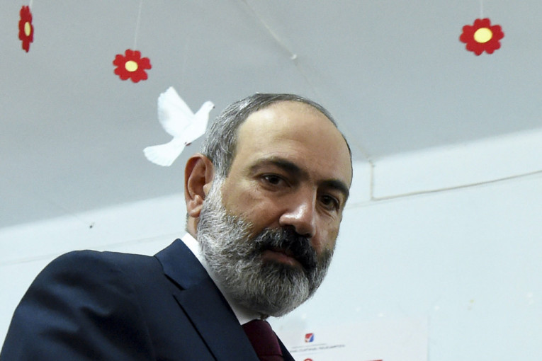 Vanredni izbori u Jermeniji: Ubedljivo vodi Pašinjanova stranka
