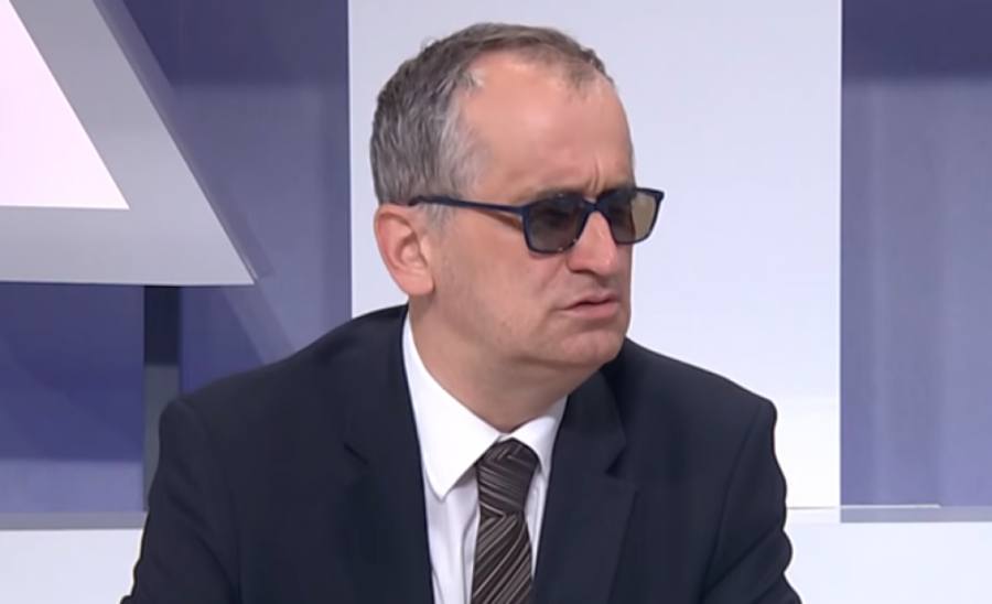 Izetbegović po direktivi Srbima preti ratom: Ko ima koristi od novih sukoba na Balkanu?