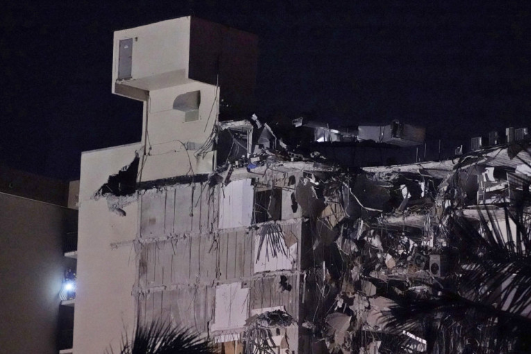 Na Floridi i dalje broje žrtve posle rušenja zgrade: 12 mrtvih, a traga se za čak 150! (VIDEO)