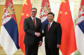 "Počastvovani što vas i kineski narod imamo za osvedočene prijatelje": Vučić čestitao Si Đinpingu na ponovnom izboru za predsednika