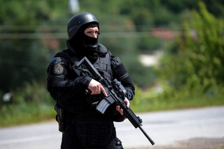 Hodočasnicima zabranili ulazak na Kosovo: Petković - rekli su im da su pretnja za javnu bezbednost!