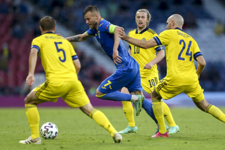 Poznat i poslednji četvrtfinalista: Ukrajina golom u 121. minutu zakazala duel sa Englezima