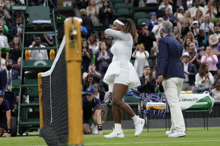 Ni Tokio, ni Vimbldon: Sedmostruka šampionka, Serena u suzama predala meč (VIDEO)
