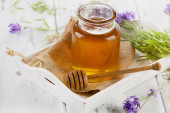 Važi za jedan od najzdravijih prirodnih preparata: Da li ste probali lavandin med