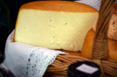 U potrazi za sirom: Najbolje destinacije za ljubitelje mlečnih proizvoda