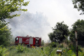 "Da se požar dogodio u toku noći, svi bismo stradali": Vatrogasci se bore sa vatrenom stihijom kod Gazele (FOTO, VIDEO)