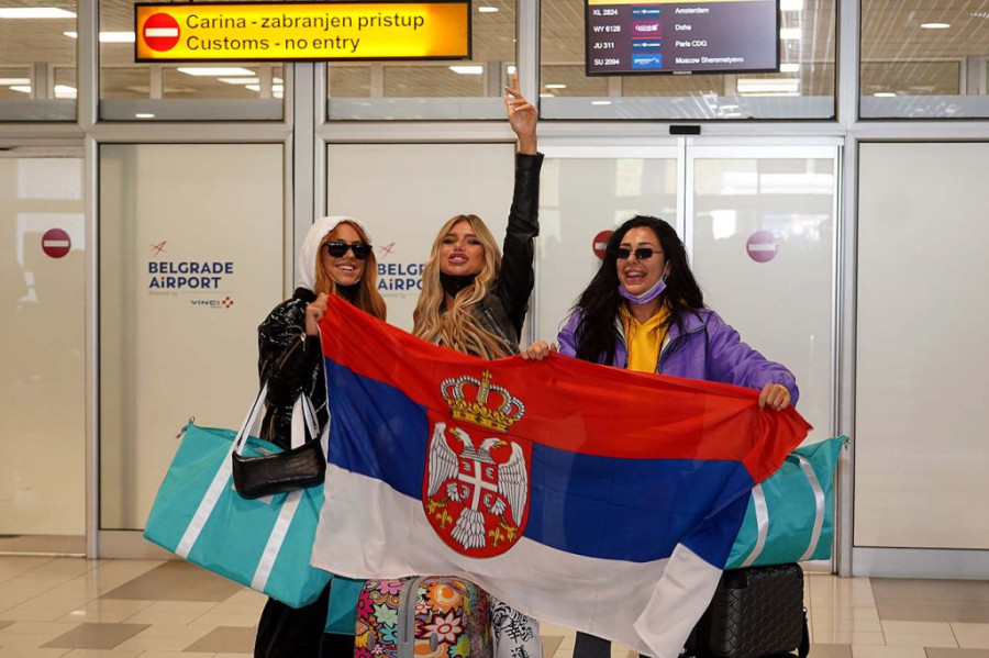 Ne prestaje da se priča o isteku ugovora „Uraganki!" I budućnost im prebukirana? „Biće svega, od autorskog rada do venčanja!"