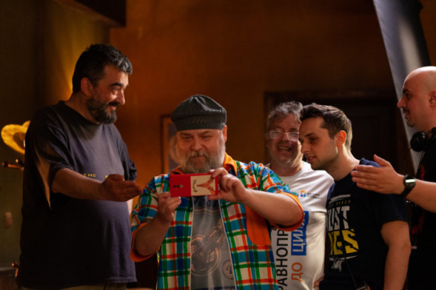 Ponovo se otvara kafana “Složna braća”: Ko je preživeo minsko polje, a ko se zaljubio u nastavku serije (VIDEO)