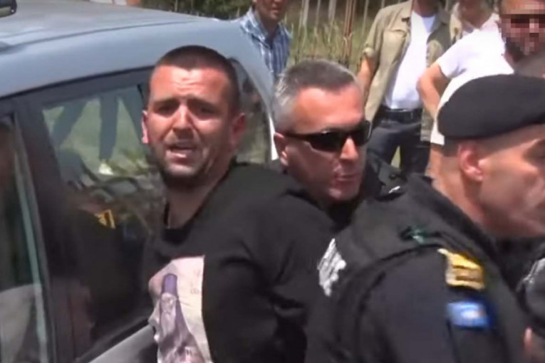 Počelo suđenje Ristu Jovanoviću: Uhapšen na Gazimestanu, a samo je branio monahinju