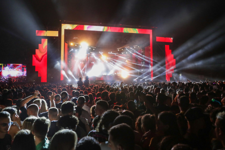 EXIT deo uzbudljive 3D multidimenzionalne realnosti: Za najbrže limitirana serija tokena