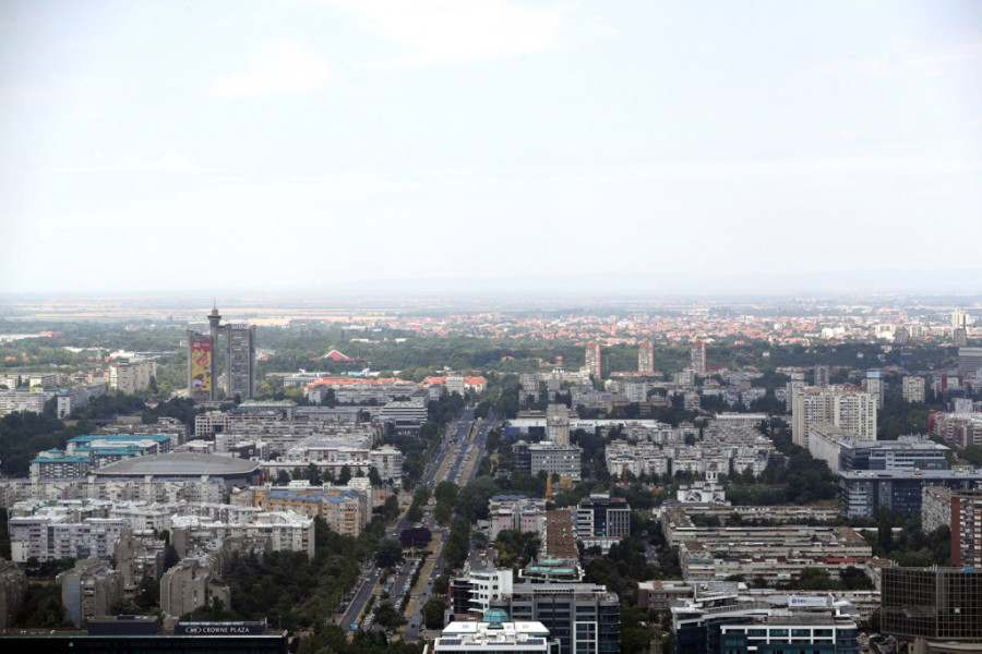 Spektakl sa Kule Beograd: Doček nove 2022. uz vatromet, laser šou i koncert domaćih muzičara